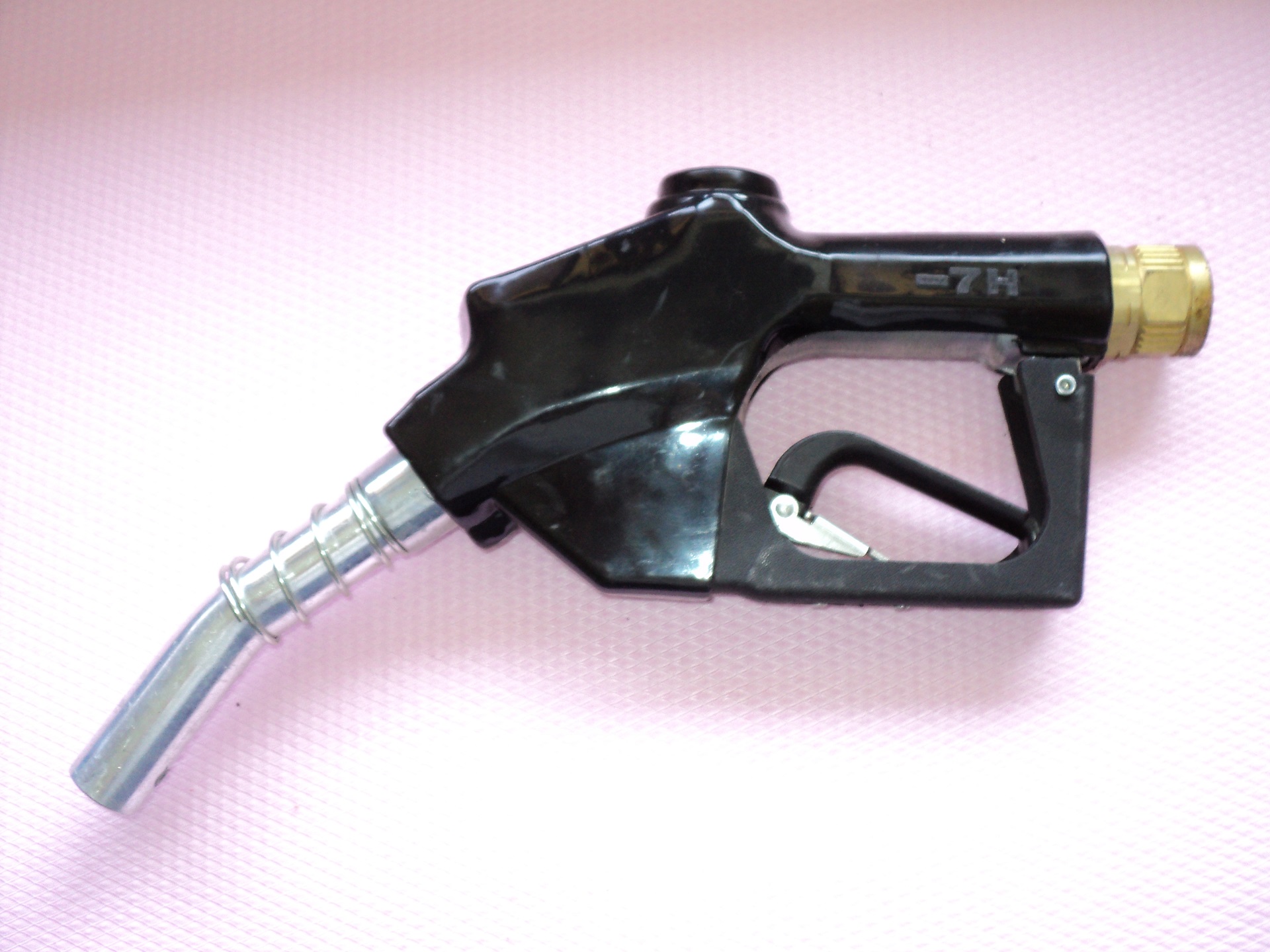 Pistoale mecanice si automate benzina, motorina, ulei adblue