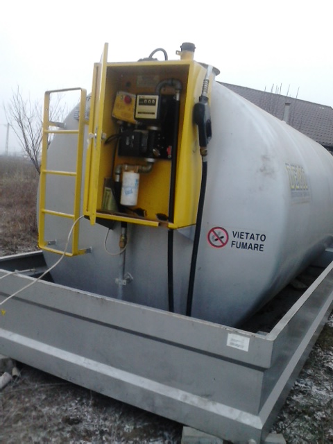 Statie carburanti de interior cu cuva de retentie capacitate 9000 litri
