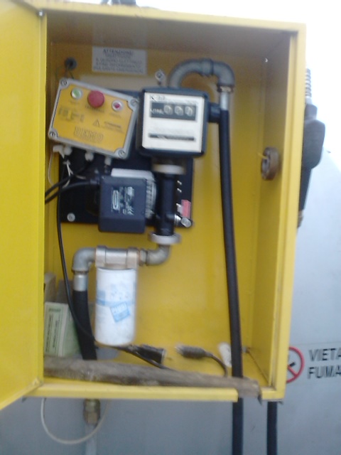 Statie carburanti de interior cu cuva de retentie capacitate 9000 litri
